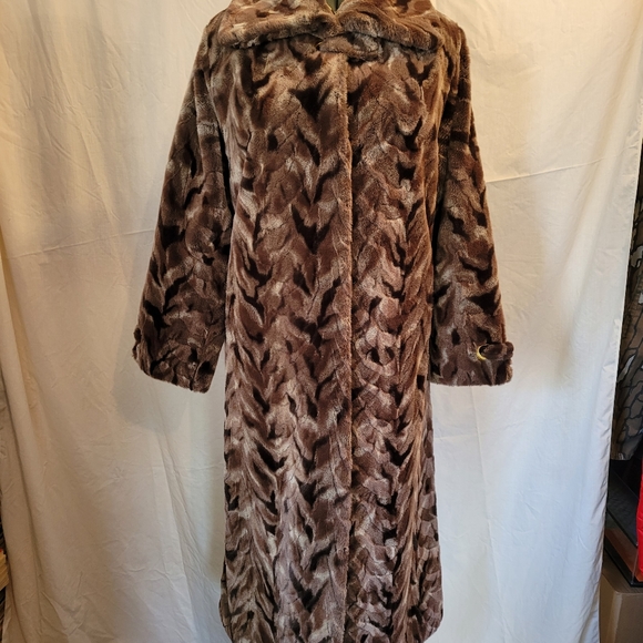 C.D.V. Comme Du Vrai Paris Faux Fur Long Coat size 6 - Picture 1 of 10